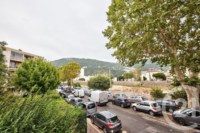 Appartement F5 à vendre - 5 pièces - 141.32 m2 - NICE - 06 - PROVENCE-ALPES-COTE-D-AZUR - Century 21 Lafage Transactions