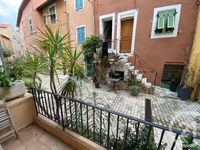 Appartement F1 à louer - 1 pièce - 29.5 m2 - VILLEFRANCHE SUR MER - 06 - PROVENCE-ALPES-COTE-D-AZUR - Century 21 Lafage Transactions