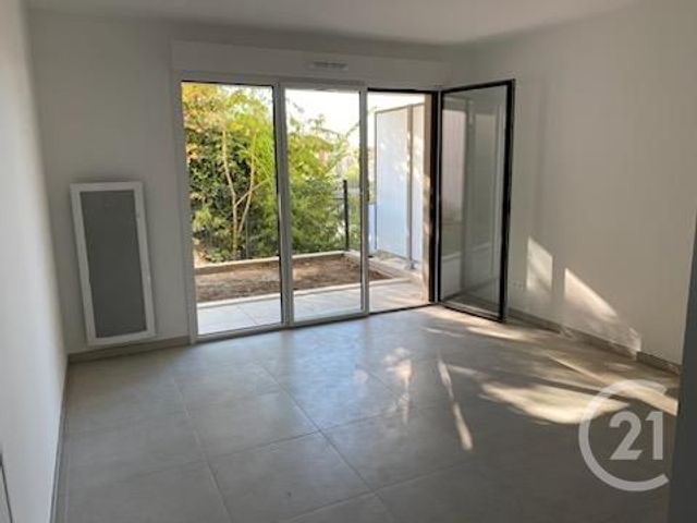 Appartement F2 à louer - 2 pièces - 39.52 m2 - NICE - 06 - PROVENCE-ALPES-COTE-D-AZUR - Century 21 Lafage Transactions